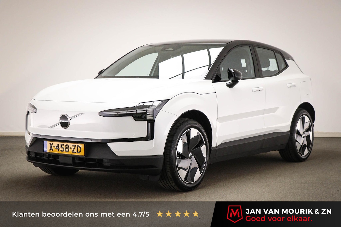 Volvo EX30 - Single Motor Extended Range Plus 69 kWh SOH 99% | CLIMATE PACK  | STUURVERWARMING | DAB | - AutoWereld.nl