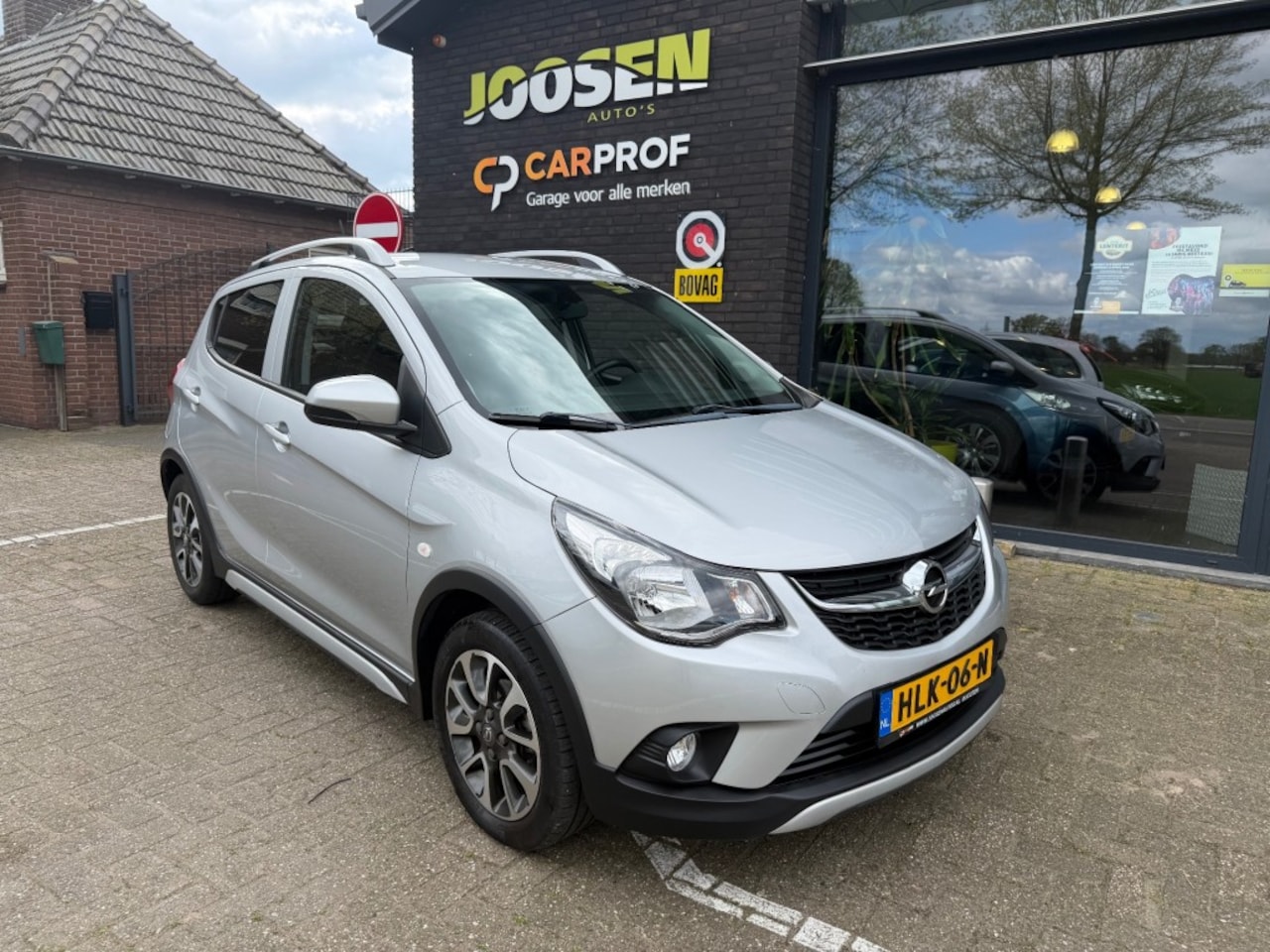 Opel Karl - 1.0 ROCKS ONL. ED. - AutoWereld.nl