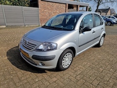 Citroën C3 - 1.4i Différence 5-Drs Airco APK 09-2026 Koppakking lekt (auto is wel rijd baar)