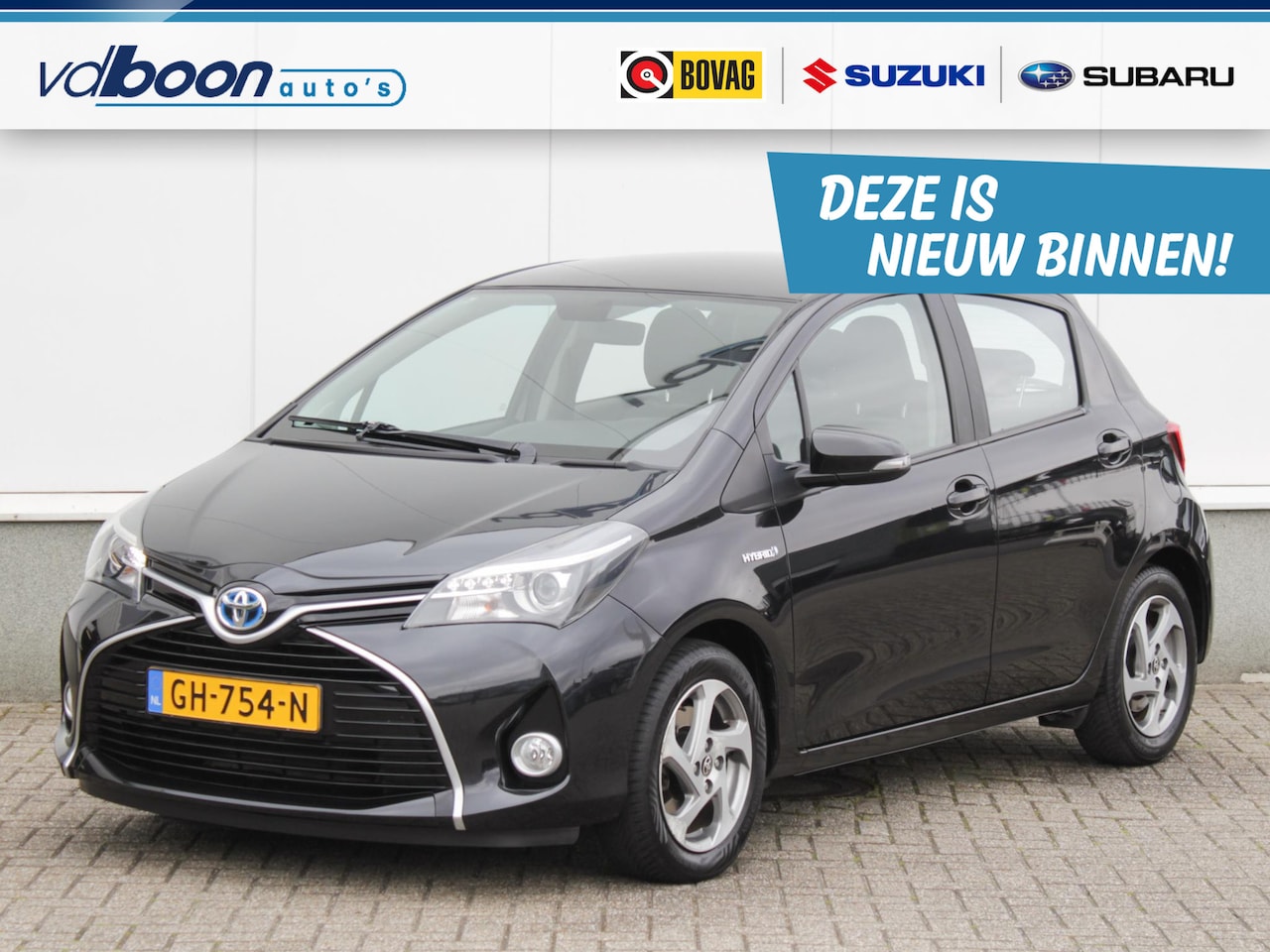 Toyota Yaris - 1.5 Hybrid Lease Automaat | Navi | Camera | Cruise | Trekhaak - AutoWereld.nl