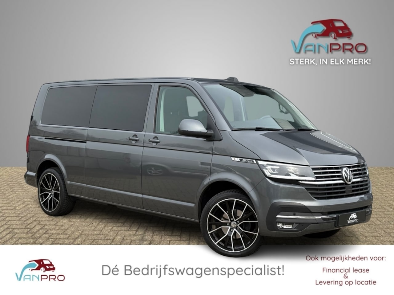 Volkswagen Transporter - 2.0 TDI 150PK L2 BULLI / Dubbel Cabine / ACC / Carplay / DAB / PDC / Navi - AutoWereld.nl