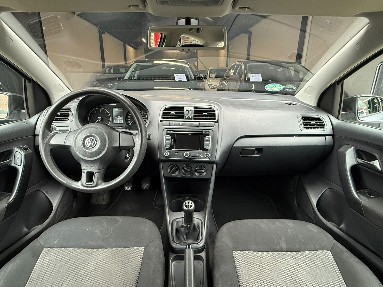 Volkswagen Polo - 1.2 Airco | Navi 3-Deurs 2010 - AutoWereld.nl