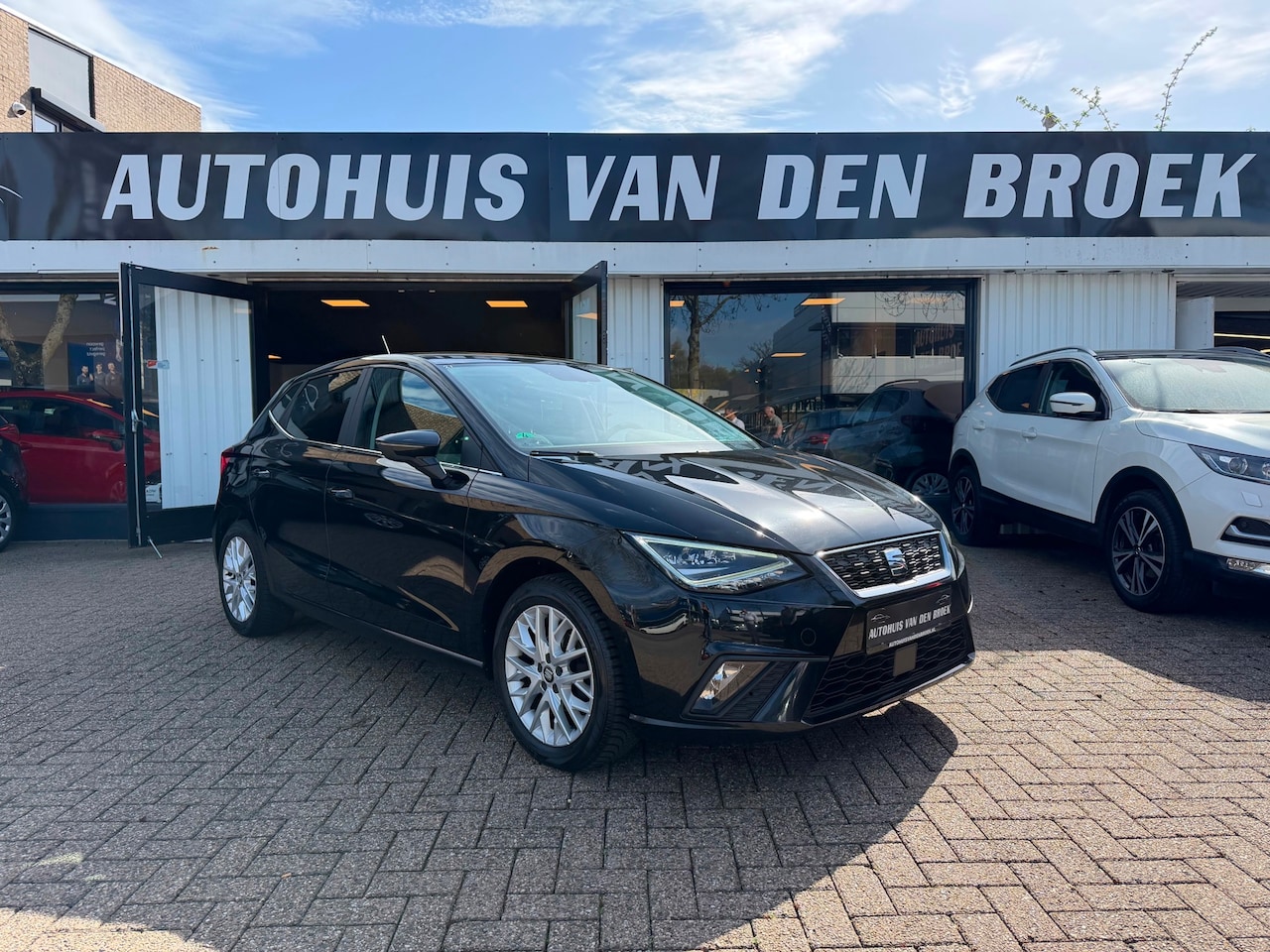 SEAT Ibiza - 1.0 TSI FR|Led|Xenon|Navi|Adaptive Cruise|Clima|Carplay|Lmv|Elek Pakket|Nw Apk - AutoWereld.nl