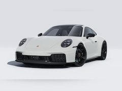 Porsche 911 - Carrera 4 GTS