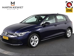 Volkswagen Golf - 1.5 TSI Life Business|Alcantara|LED matrix|Stoelverwarming
