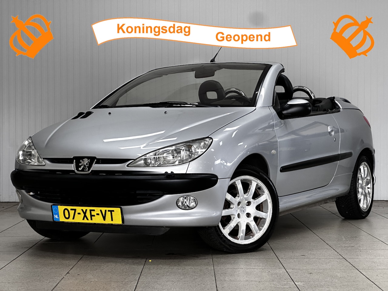 Peugeot 206 CC - 1.6-16V/ Distributie v.v. 100.000!/ Automaat/ Clima/ Stoelverwarm./ Leer!/ Bluetooth/ Wind - AutoWereld.nl