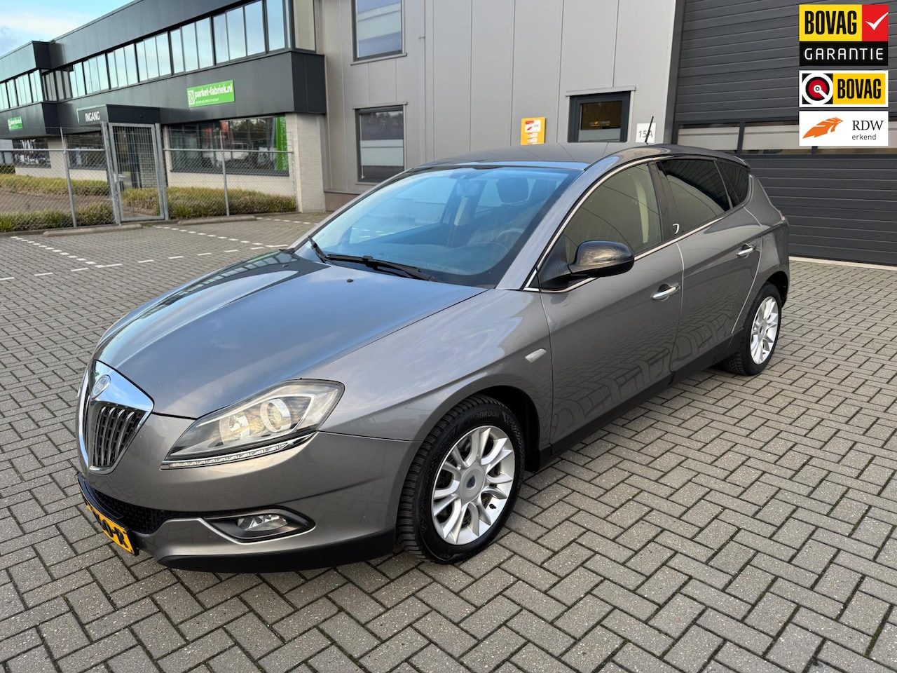 Lancia Delta - 1.9-16V Twin-Turbo Oro 1.9-16V Twin-Turbo Oro - AutoWereld.nl