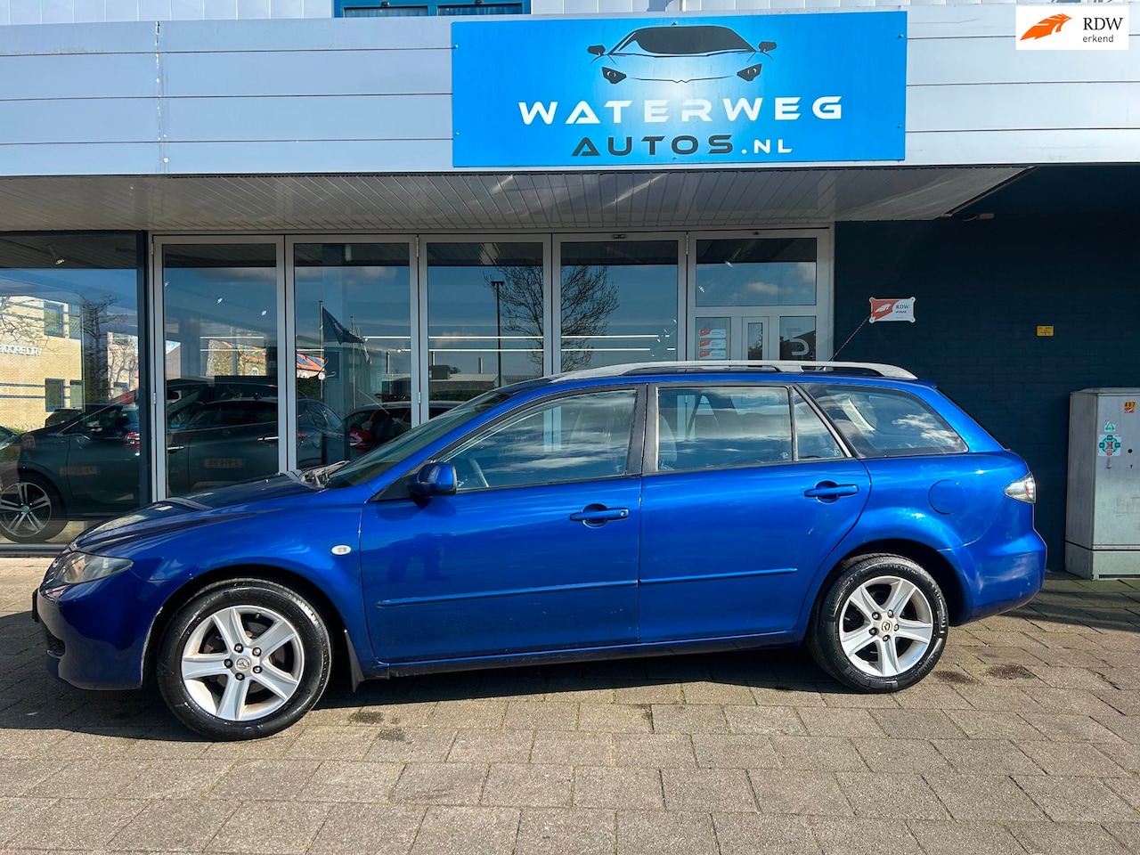 Mazda 6 Sportbreak - 2.0i Touring Clima/elektrisch pakket/LM velgen - AutoWereld.nl