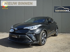 Toyota C-HR - 2.0 Hybrid Dynamic Keyless / LED / 18'' LM velgen / Trekhaak / Stoel+ Stuur verw. / Camera
