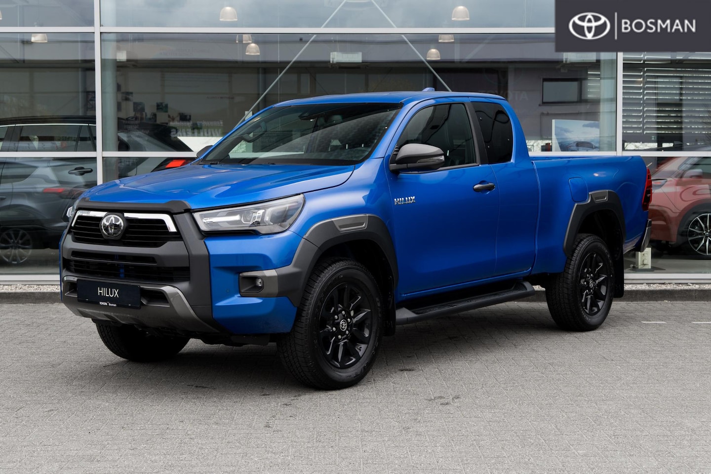 Toyota HiLux - 2.4 D-4D Xtra Cab Invincible BPM-VRIJ OP NL KENTEKEN - AutoWereld.nl