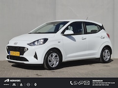 Hyundai i10 - 1.0 / All season banden / Stuur- & Stoel verwarming / Navigatie via Apple Carplay of Andro