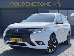 Mitsubishi Outlander - 2.0 PHEV instyle+ SOH 90%, Camera 360°, Pano, Trekhaak, Dealer Onderhouden, Keyless, Leder