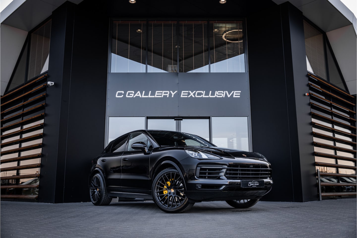 Porsche Cayenne Coupé - 3.0 - Sport Chrono | Luchtvering | Panorama | Elek. Trekhaak | Bose | Memory - AutoWereld.nl