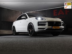 Porsche Cayenne Coupé - 3.0 S E-Hybrid / 519 Pk / Head Up / 360 Camera / Acc / SportDesign / Luchtvering / Sport C
