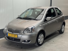Toyota Yaris - 1.0 VVT-i S-Line MMT
