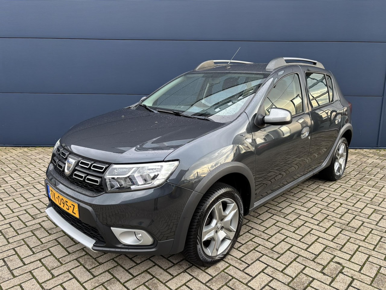 Dacia Sandero Stepway - 0.9 Tce 90pk Bi-Fuel | LENTEDEALS | Airconditioning | Navigatie | Camera | Cruise control - AutoWereld.nl