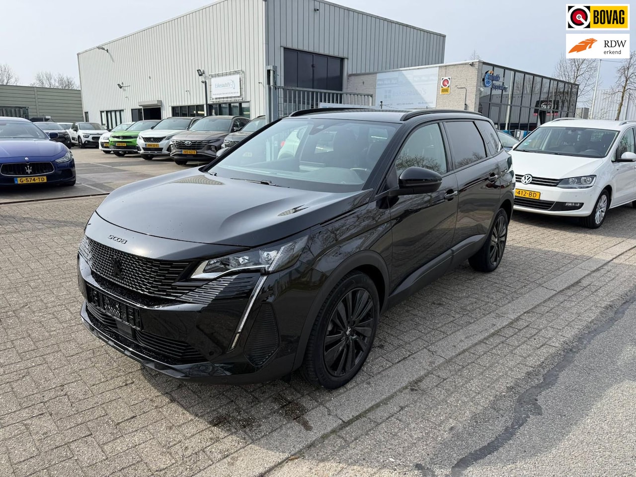 Peugeot 5008 - 1.2 PureTech GT Black Pack, Navi, NAP, 7 Persoons - AutoWereld.nl