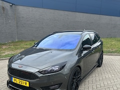 Ford Focus Wagon - 1.5 ST-Line 182 (200PK)