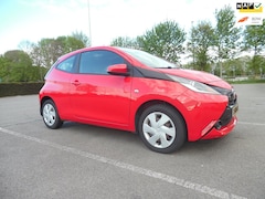 Toyota Aygo - 1.0 VVT-i x-play