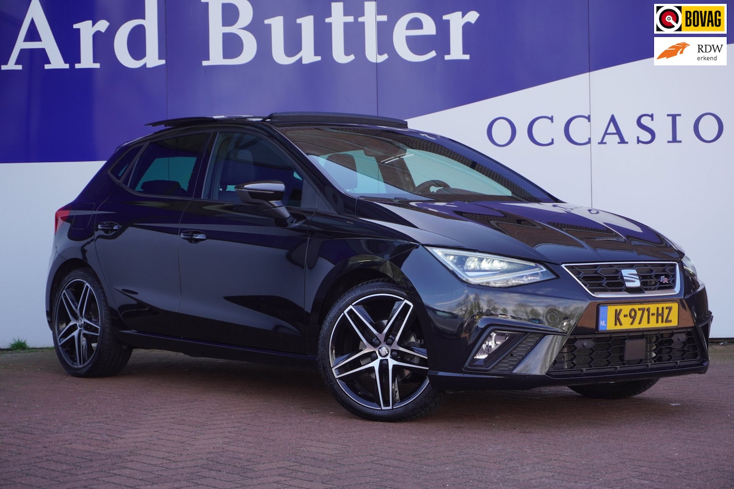 SEAT Ibiza - 1.5 TSI FR Business Intense Plus+Vitrual+leder+Camera+Pano-dak+Navi+Beats-Audio+18"lmv = S - AutoWereld.nl