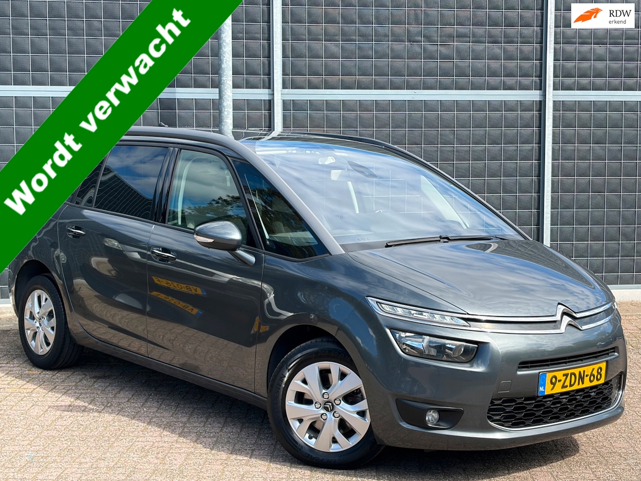 Citroën Grand C4 Picasso - 1.6 165 PK I |ntensive | (vol ) automaat | 7Prs | Trekhaak | - AutoWereld.nl