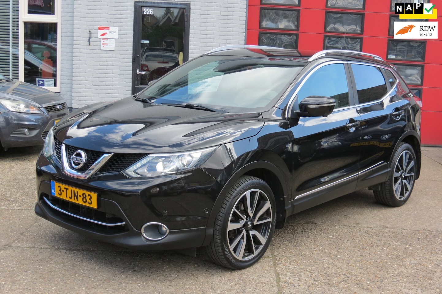 Nissan Qashqai - 1.2 Premier Edition 1.2 Premier Edition , FULL OPTIONS - AutoWereld.nl