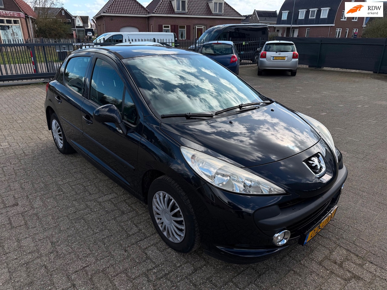Peugeot 207 - 1.4 | Airco | Cruise Control | CarPlay | - AutoWereld.nl