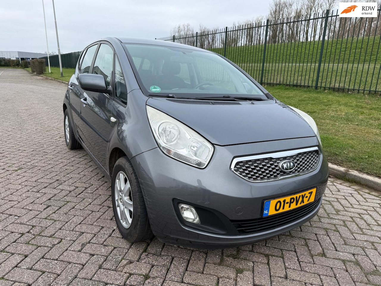 Kia Venga - 1.4 CVVT Seven 1.4 CVVT Seven - AutoWereld.nl