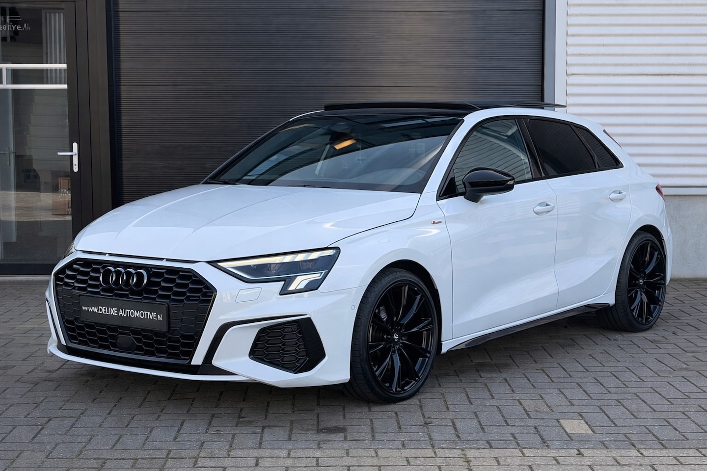 Audi A3 Sportback - 35 TFSI 3x S line Panoramadak, Virtual - AutoWereld.nl
