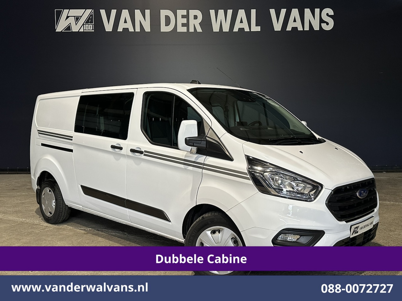 Ford Transit Custom - 2.0 TDCI 131pk Automaat L2H1 Dubbele Cabine Euro6 Airco | 6-Zits | Camera | Navigatie | LE - AutoWereld.nl