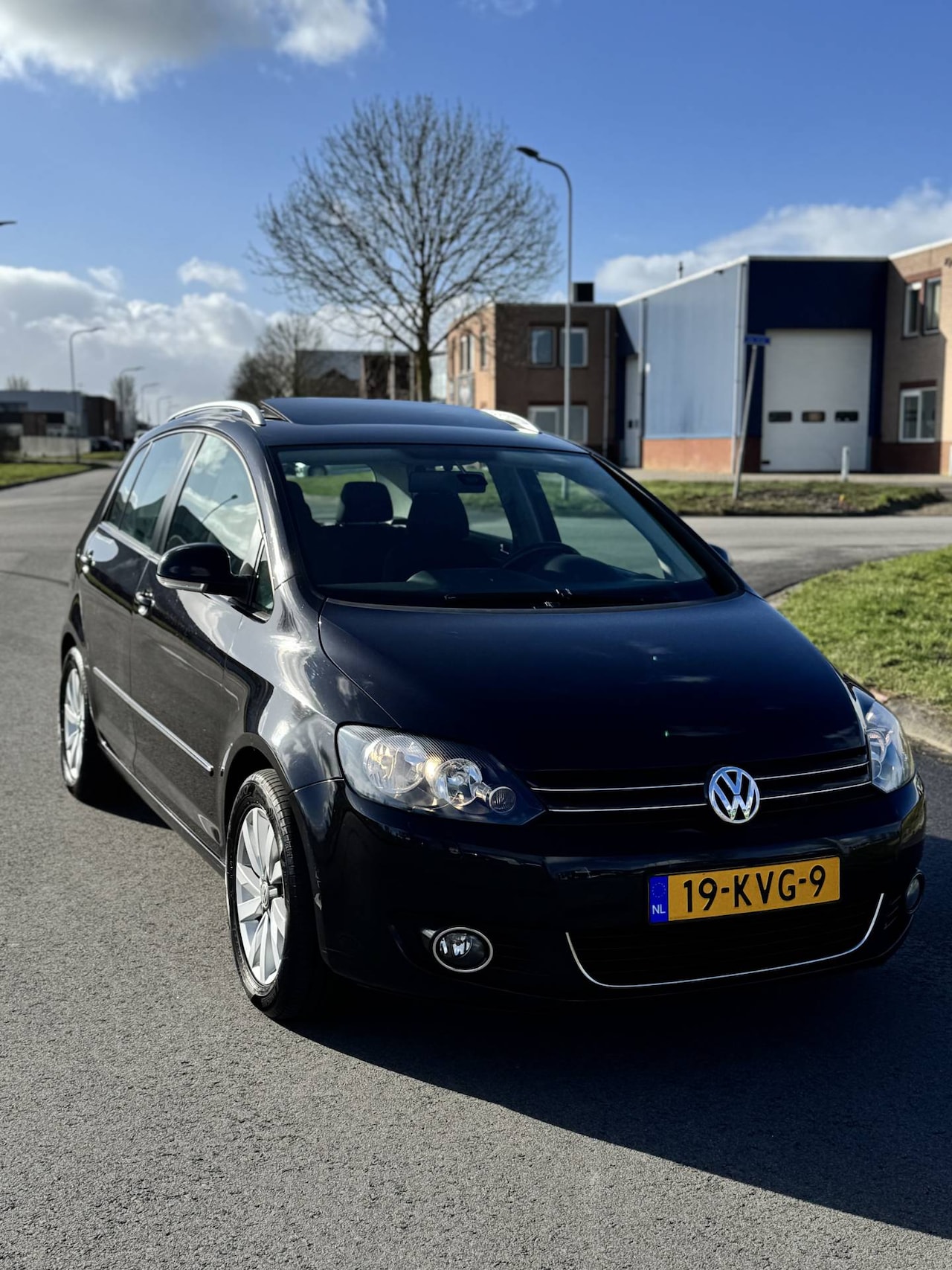 Volkswagen Golf Plus - 1.4 TSI Highline Automaat 2e Eigenaar Vol Optie (Revisie Motor) - AutoWereld.nl