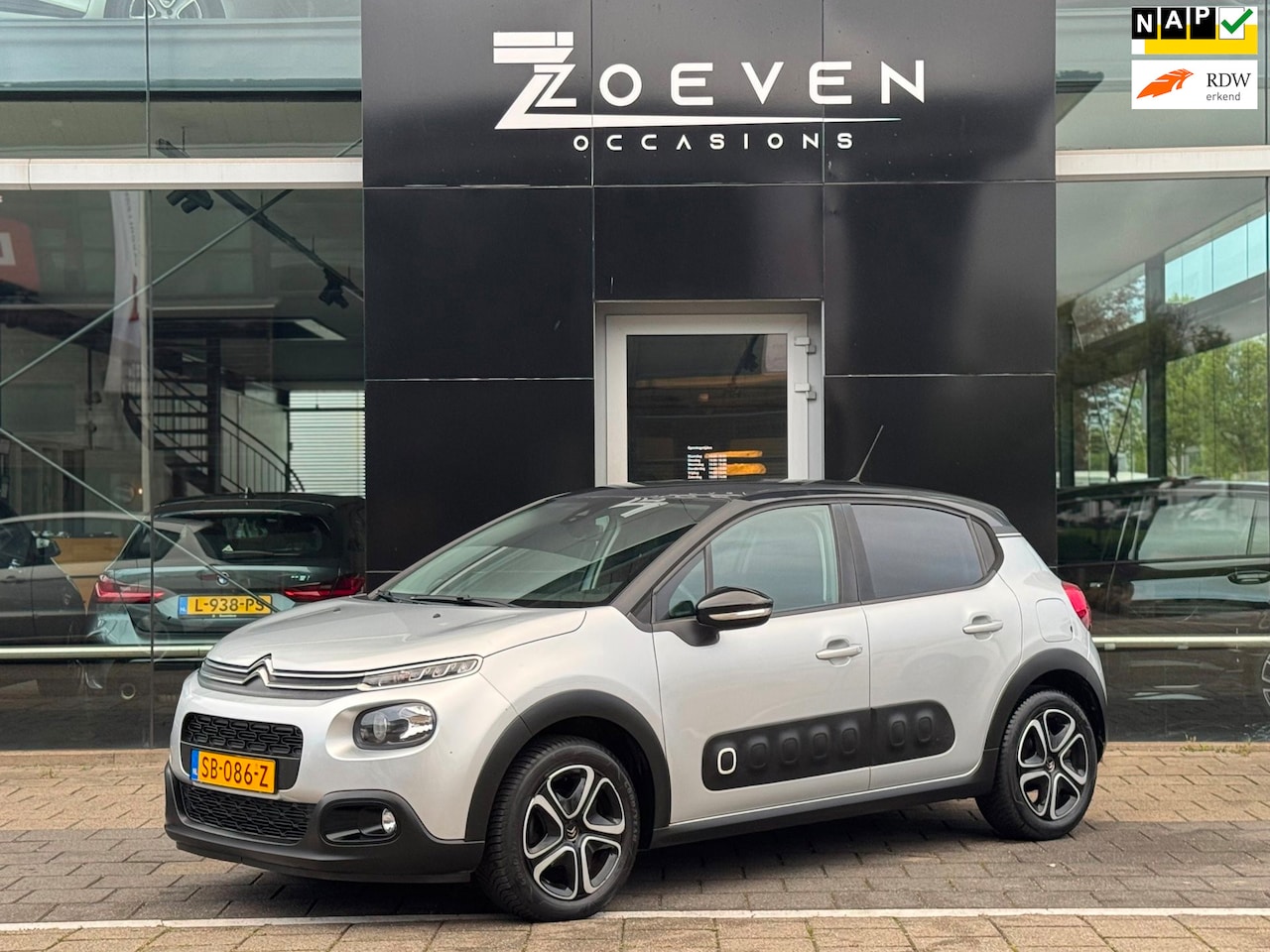 Citroën C3 - 1.2 PureTech Feel Edition 1.2 PureTech Feel Edition - AutoWereld.nl