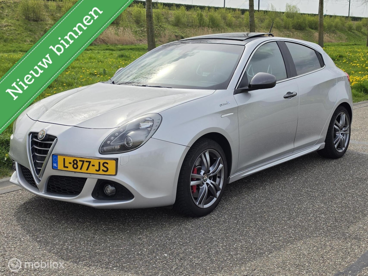 Alfa Romeo Giulietta - 1.4 T Exclusive QV-Line, 2Eigenaar. - AutoWereld.nl