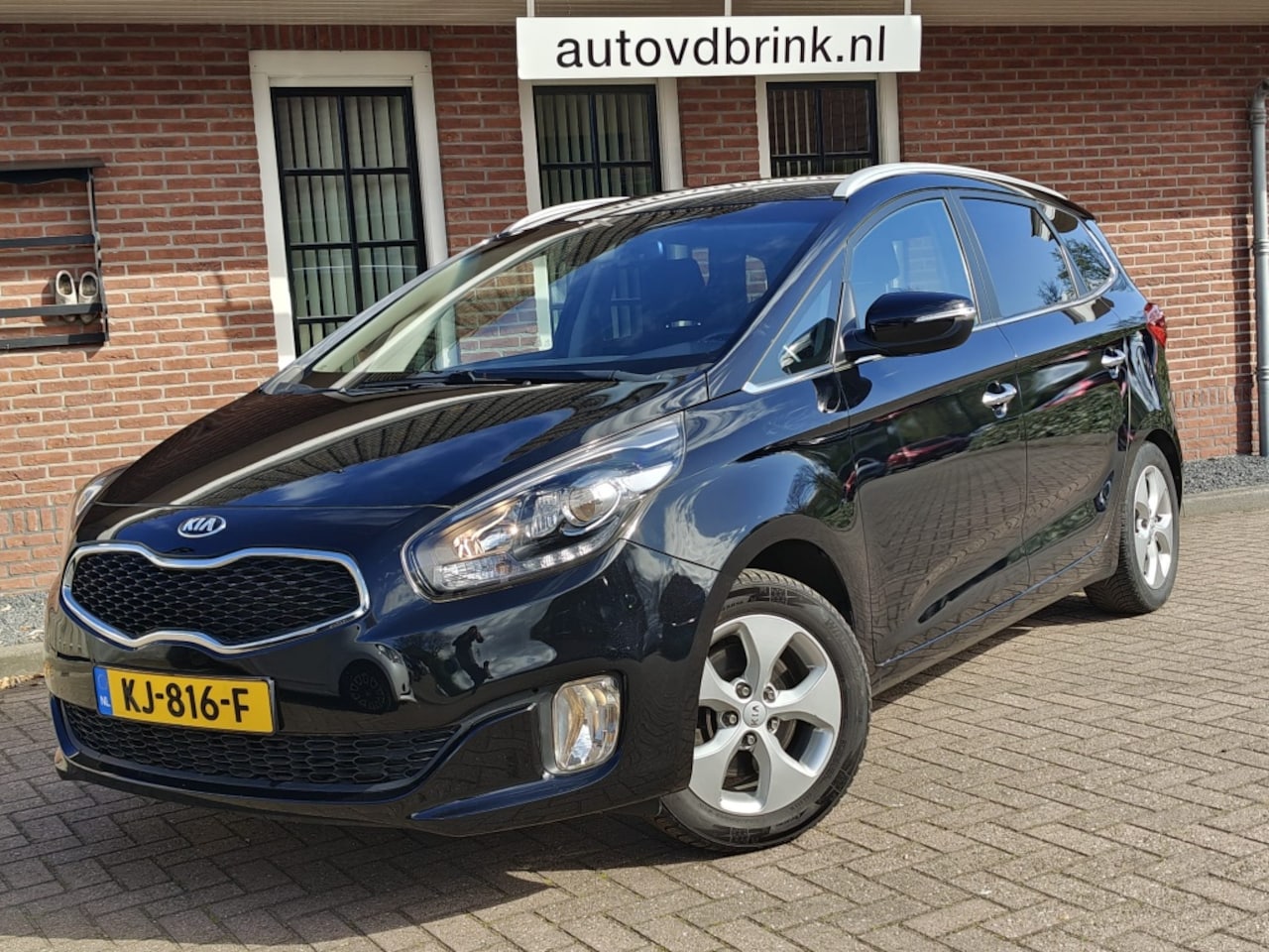 Kia Carens - 1.6 GDi ExecutiveL. 7P / CAMERA / NAVI - AutoWereld.nl
