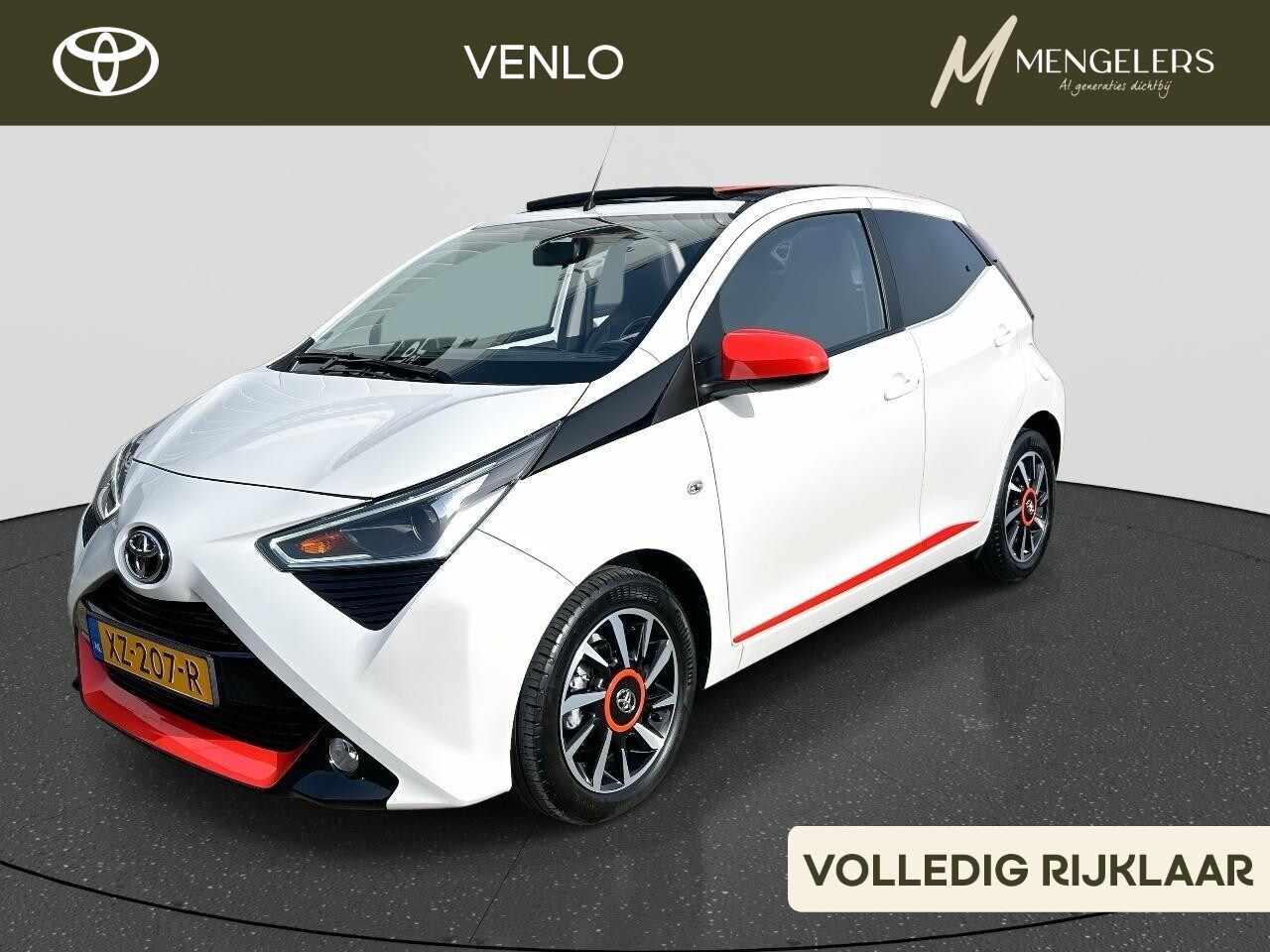 Toyota Aygo - 1.0 VVT-i x-otic RIJKLAAR | Cabriodak | Airco | Camera | AppleCarplay-Android Auto - AutoWereld.nl