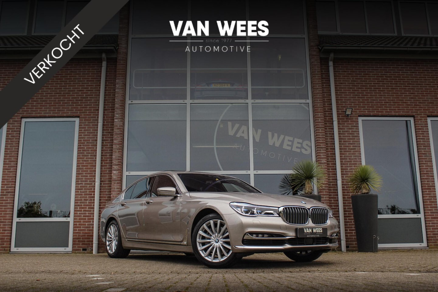 BMW 7-serie - 740e iPerformance High Executive | B&O | Laser LED | Driving Assistant Plus | Innovation P - AutoWereld.nl