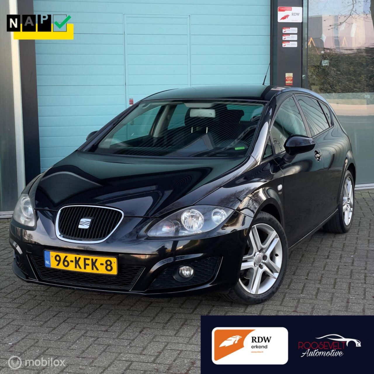 SEAT Leon - 1.8 TFSI Sport / RIJDT SCHAKELT GOED /OLIEVERBRUIK - AutoWereld.nl