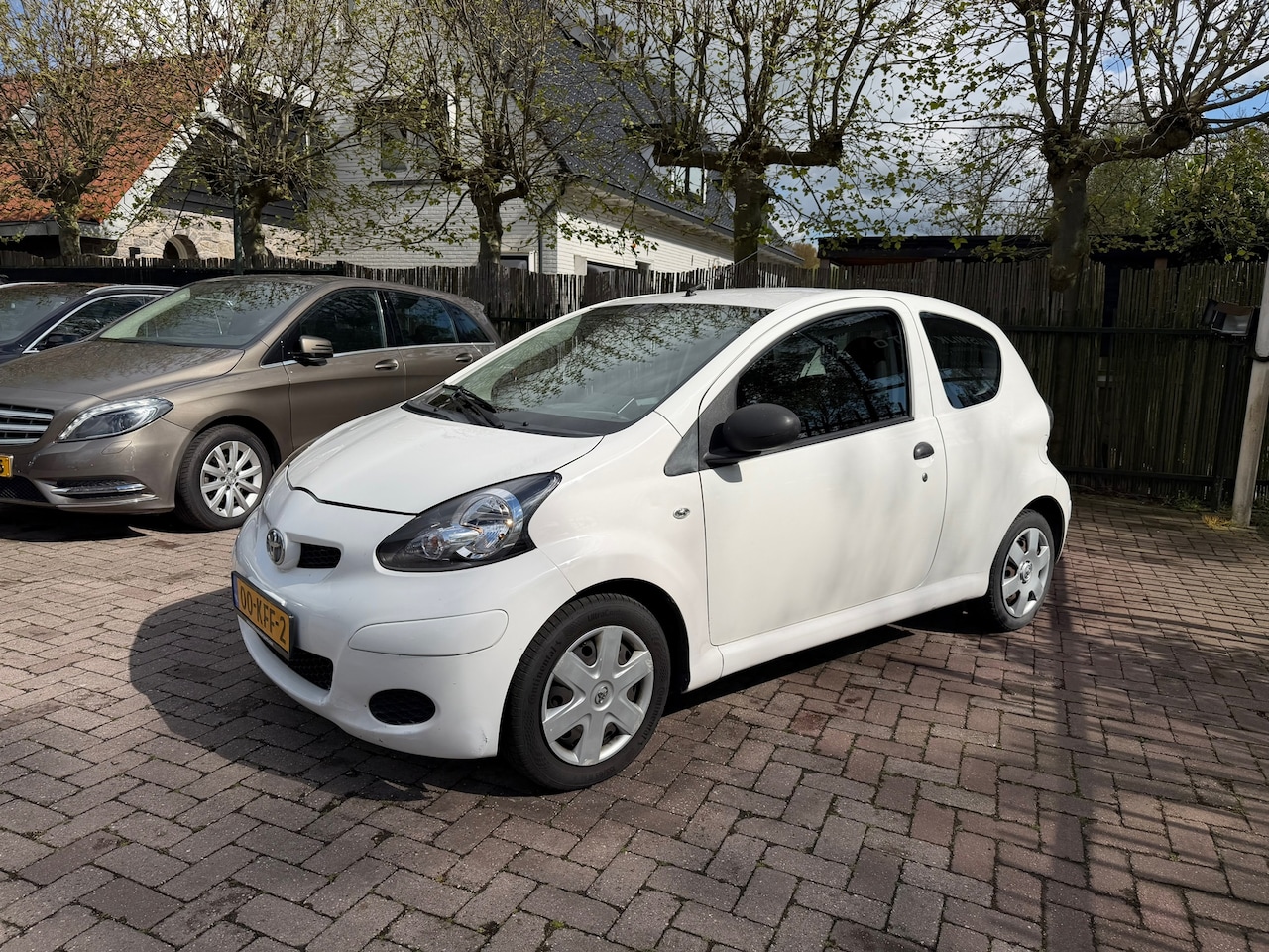 Toyota Aygo - 1.0-12V Access Airco Navi Groot Android Scherm APK 10-2026 - AutoWereld.nl