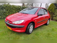 Peugeot 206 - 1.1 XR