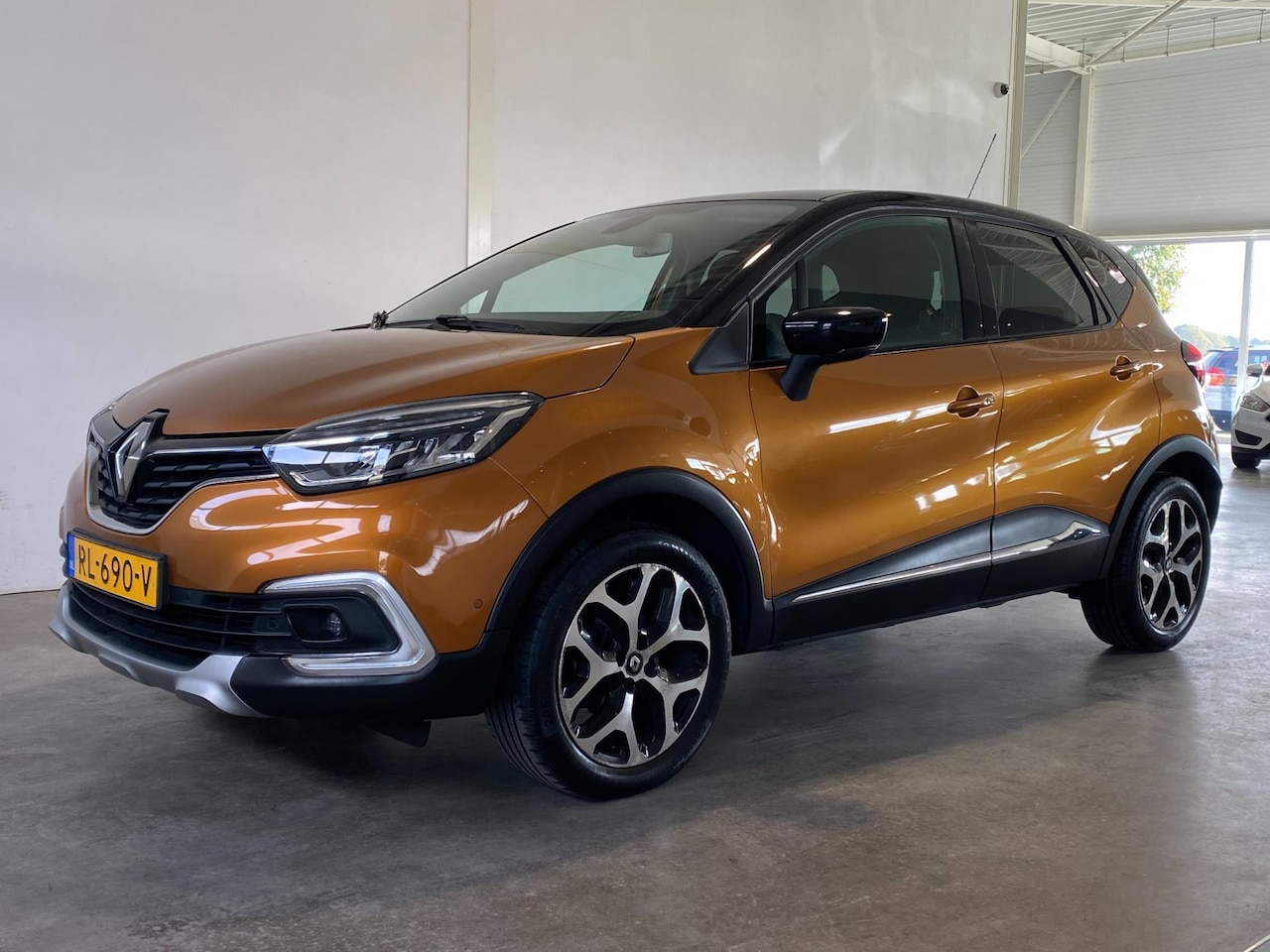 Renault Captur - 0.9 TCe Navigatie Camera PDC Trekhaak NL-auto - AutoWereld.nl
