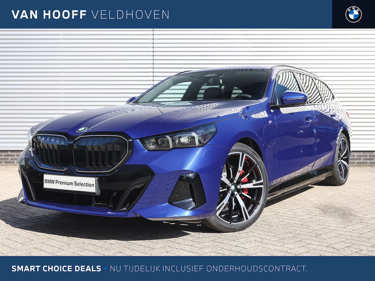 BMW 5-serie Touring - 530e M Sport Automaat / Trekhaak / Stoelventilatie / Comfort Access / Adaptieve LED / Park - AutoWereld.nl
