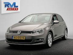 Volkswagen Golf - 1.0 TSI Connected Series | Origineel NL | PDC | Trekhaak | Navigatie | Cruise/Control | Cl