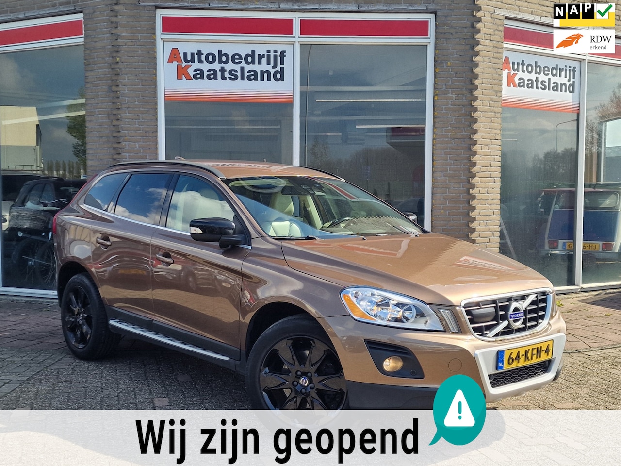 Volvo XC60 - 2.4D Momentum - Leer - Navi - Pdc - - AutoWereld.nl