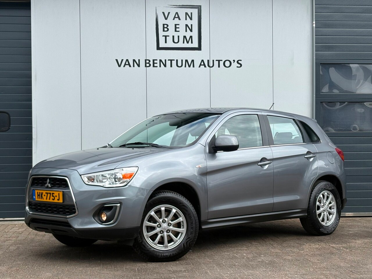 Mitsubishi ASX - 1.6 117pk Cleartec Bright Navi Clima Trekhaak - AutoWereld.nl