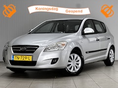 Kia Cee'd - 1.4 X-pect /Airco /Elek. pakket /C.V. afstand /Radio-CD /Isofix /Armsteun /Mistlampen /Stu