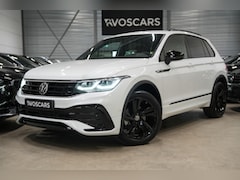 Volkswagen Tiguan - 1.5 TSI R-Line * Virtual - HUD - Black Style - Camera - Keyless - IQ Light - Blind Spot