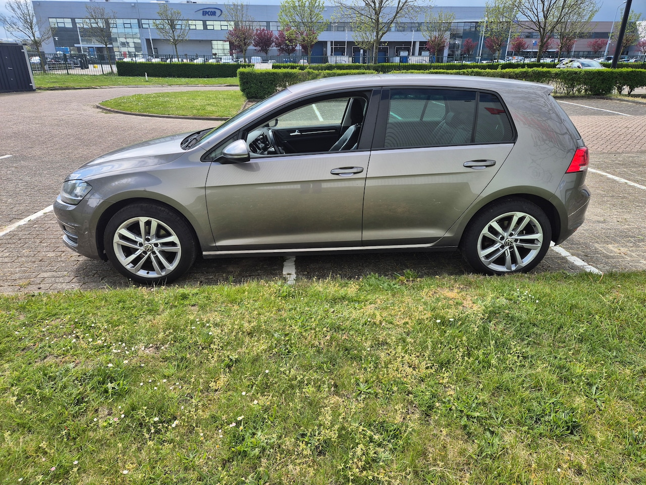 Volkswagen Golf - 1.4 TSI ACT Highline - AutoWereld.nl