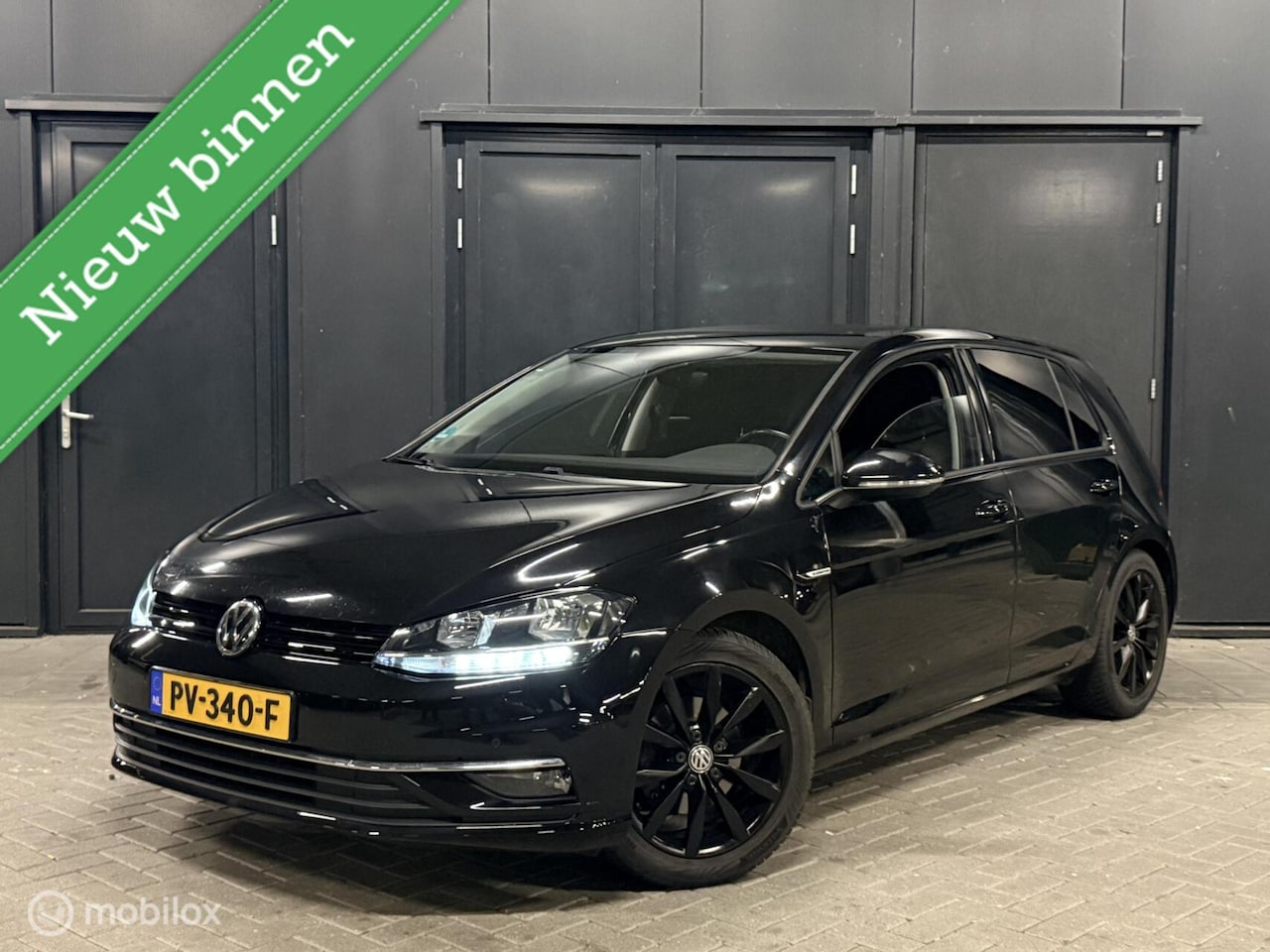 Volkswagen Golf - 1.5 TSI Highline|cruise|carplay|virtual|aut - AutoWereld.nl