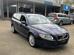 Volvo V70 - 2.0 T5 213pk 5 Cilinder Aut Xenon Carplay