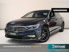 Volkswagen Passat - 1.5 TSI R-Line Business + | Camera | Comfort stoelen | Navigatie | Stoelverwarming | Apple